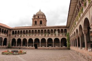 Cusco - Qorikancha - binnenplaats