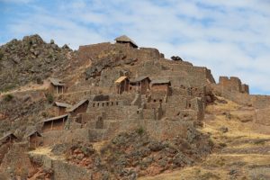 Pisac - De heuveltop met Inca bouwsels